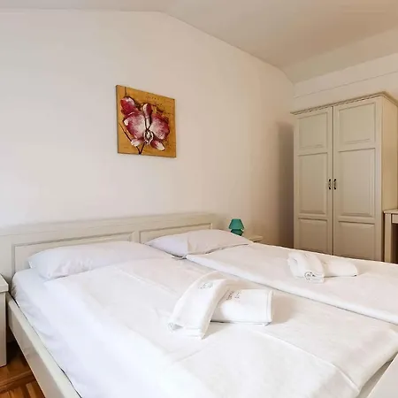Διαμέρισμα In Porec/istrien 9877 Πόρετς