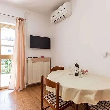 Διαμέρισμα In Porec/istrien 9877