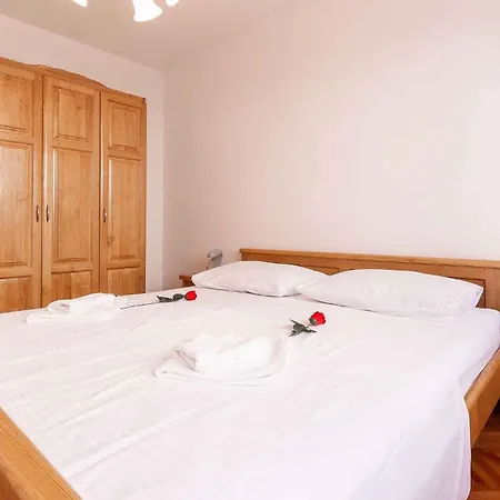 Διαμέρισμα In Porec/istrien 9877 Πόρετς