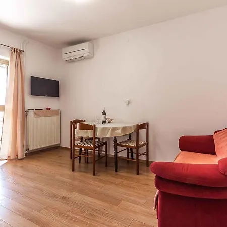 In Porec/istrien 9877 Διαμέρισμα